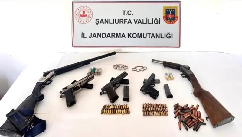 Şanlıurfa'da Ruhsatsız Silah Operasyonunda Büyük Baskın: Tutuklamalar Gerçekleşti