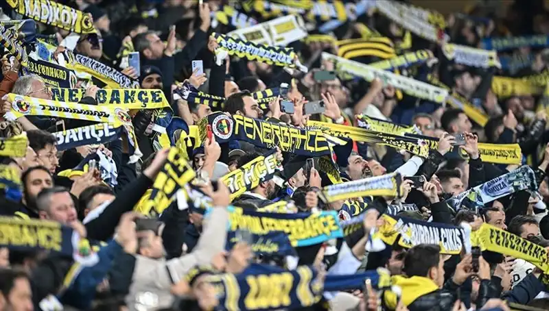 Fenerbahçe’nin Kombine Fiyatları Açıklandı: Taraftarları Bekleyen Sürprizler Neler?