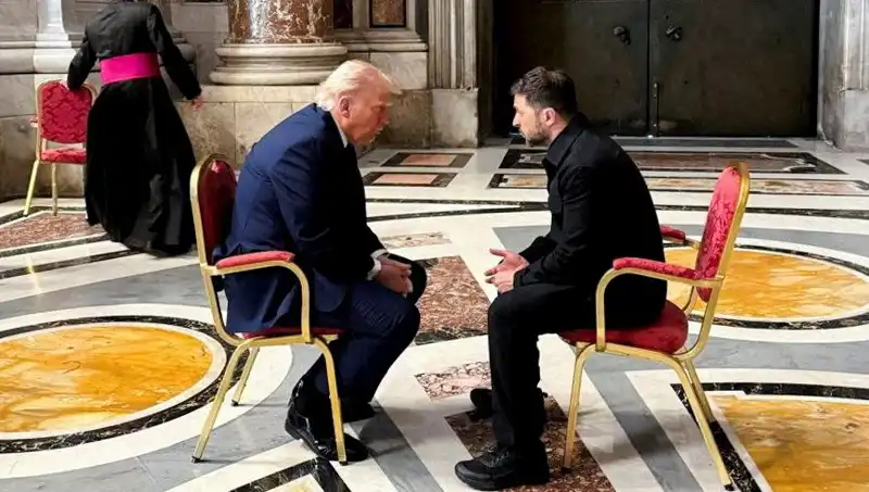Zelenski, Trump ile En İyi Görüşmeyi Vatikan'da Yaptı
