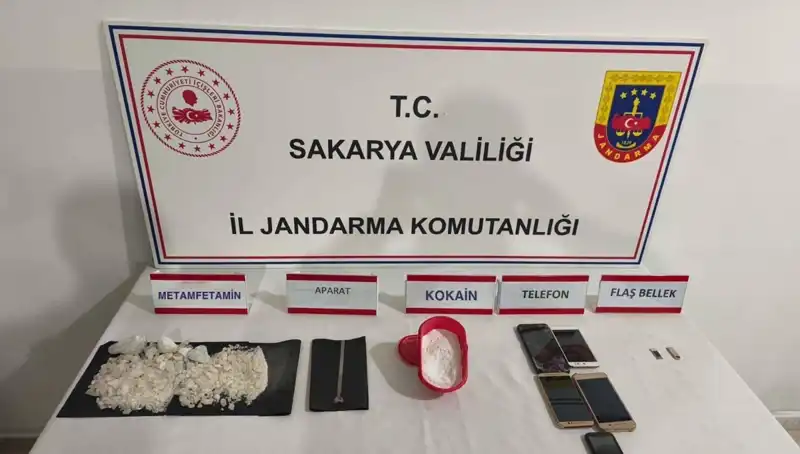 Sakarya'da Kaçak Akaryakıt Operasyonu: 370 Bin Litre Ele Geçirildi