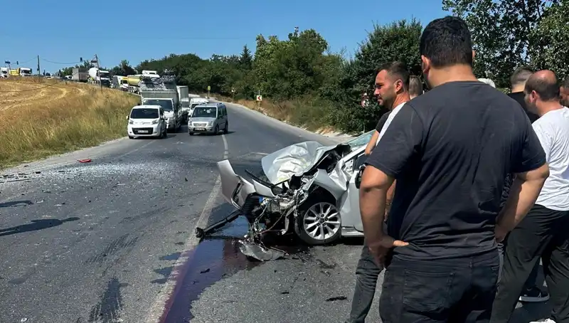 İstanbul'da Kalp Krizi Geçiren Sürücünün Otobüse Çarpmasıyla Feci Kaza