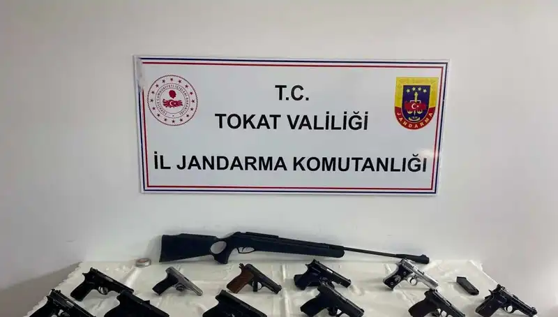 Tokat'ta Kaçak Silah Operasyonu: Suç Şebekesine Darbe İndi!